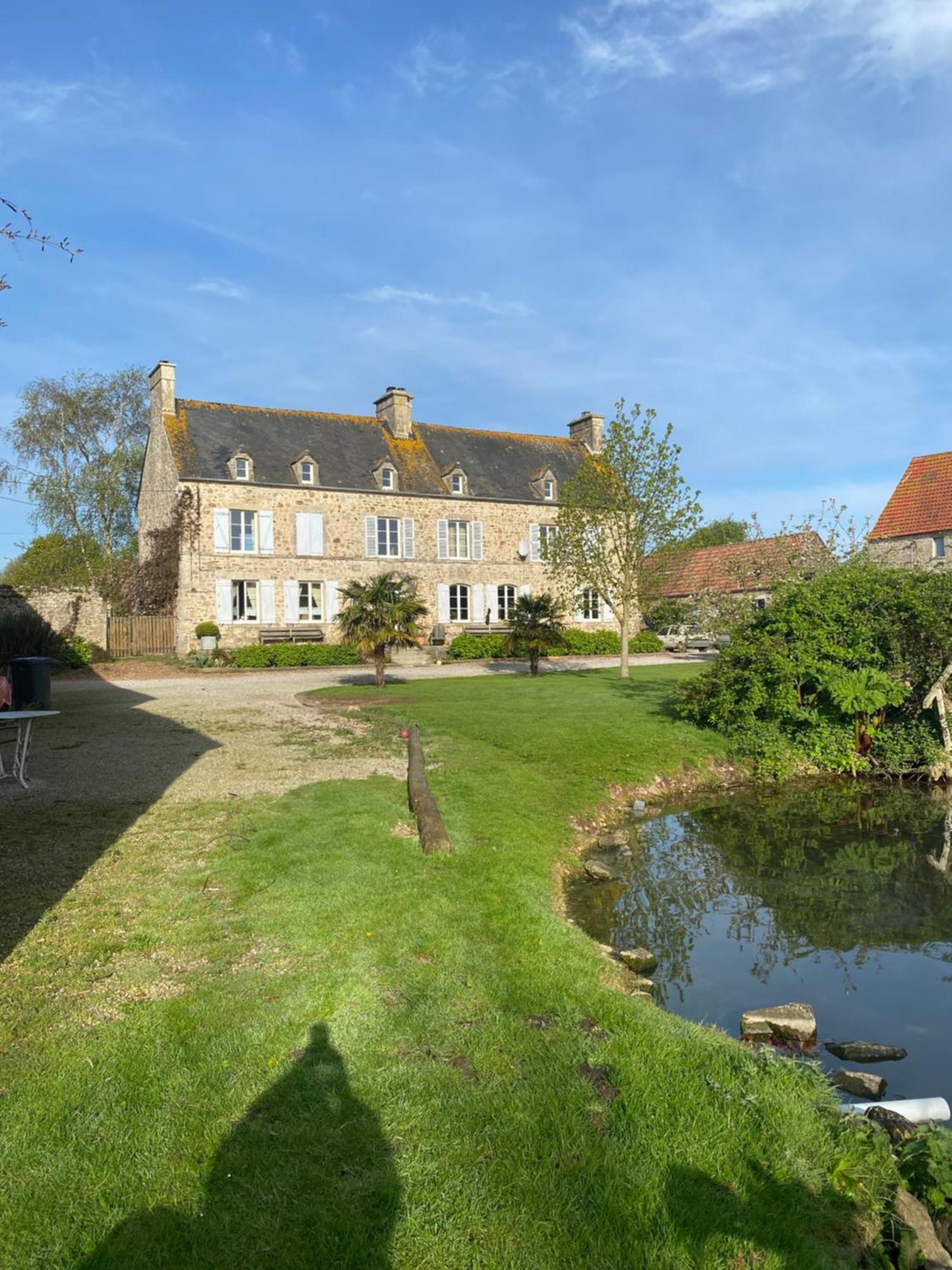 Chambre d’hôtes La Ferté Saint-Floxel Exterior foto