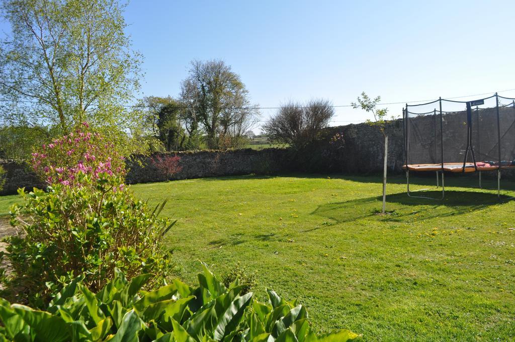 Chambre d’hôtes La Ferté Saint-Floxel Exterior foto